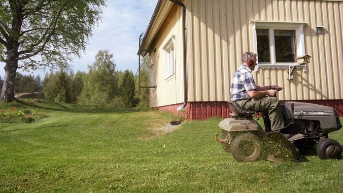 Povinné ručení i na zahradní traktůrky? I to nás může čekat