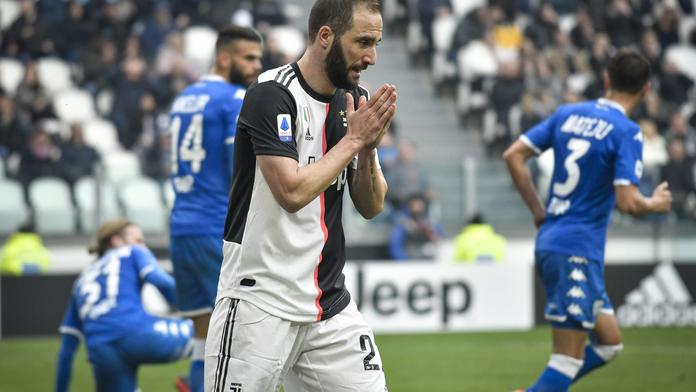 Přijde Juventus o svou hvězdu? Higuaín se nechce do Turína vrátit!