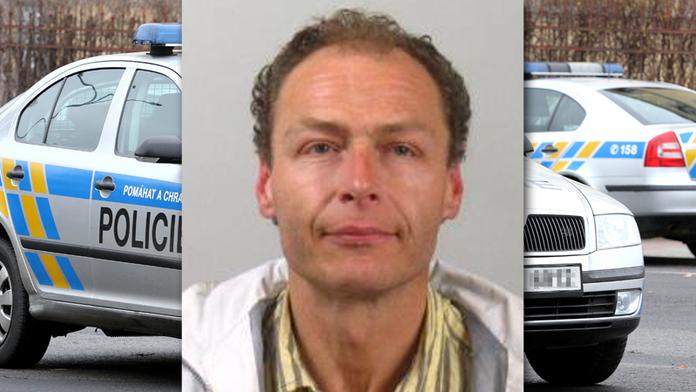 Policie pátrá po tomto nemocném muži! Uprchl a může nakazit i vás