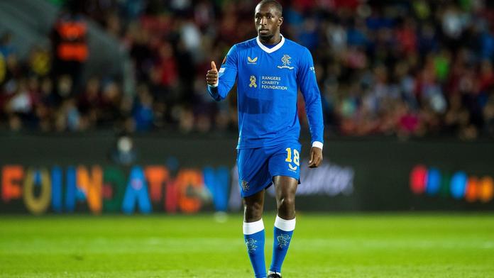 Fanoušky neoblíbený Kamara už do Prahy nepřijede. Rangers ho prodali do Anglie