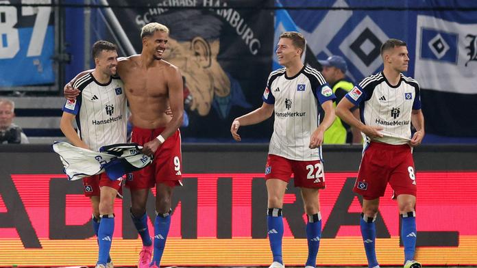 Strhující začátek druhé Bundesligy. Padlo osm gólů, Hamburk rozhodl v nastavení