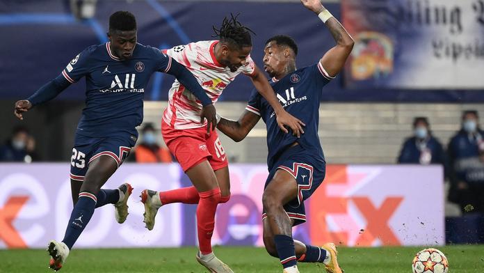 Sestřihy Ligy mistrů: AC Milán spasil vlastňák, Lipsko obralo PSG v nastavení