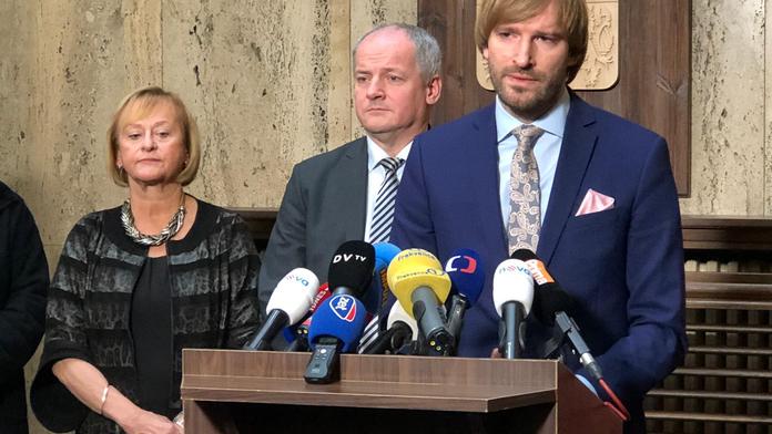 Počet nakažených v Itálii přesáhl 800. Čechům tam přijde SMS od Vojtěcha