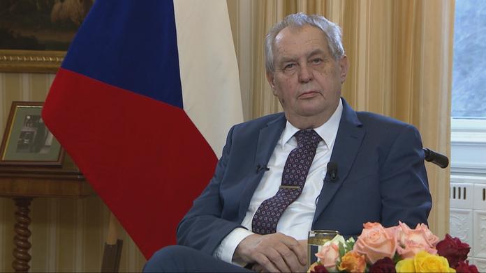 Zeman je spoluviník války na Ukrajině, píší chartisté. Vyzvali ho k odstoupení