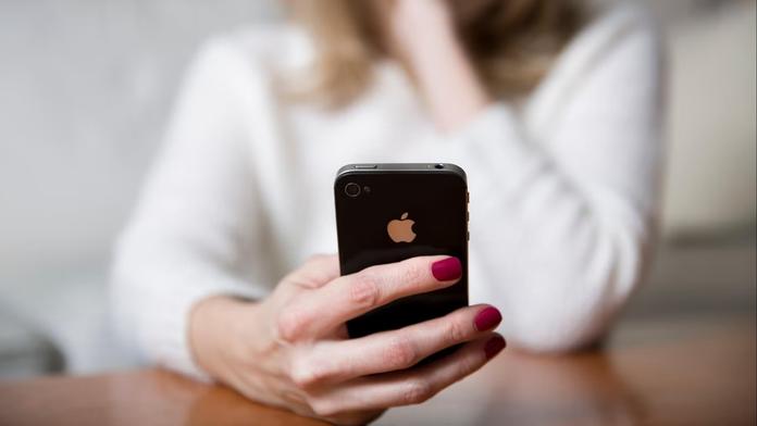 Máte doma starý telefon? Pokud ano, můžete být milionáři