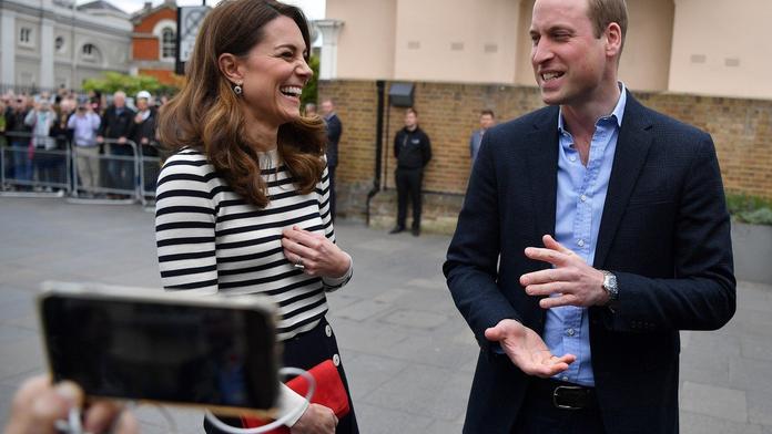 William a Kate se těší, až uvidí synovce. Vtipkovali o rodičovství