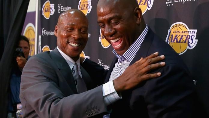 BLOG NBA: Lakers jsou na dně. Pomůže jim Scott?