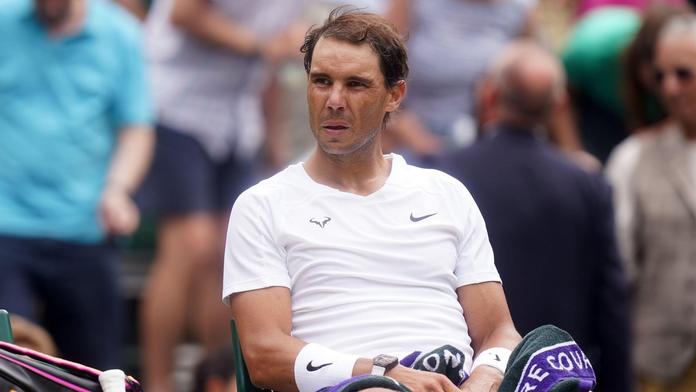 Nadal se podrobil operaci kyčle. Sezona pro něj definitivně skončila