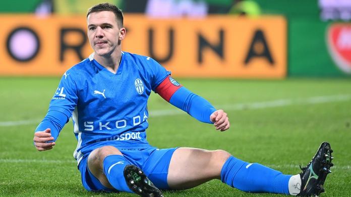 Další český přestup do Německa. Obránce si zahraje za tradiční klub