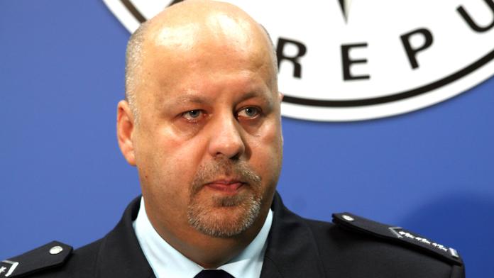 NEVÍDÁNO! Policista podal TRESTNÍ OZNÁMENÍ na POLICEJNÍHO PREZIDENTA! Kvůli POMLUVĚ!