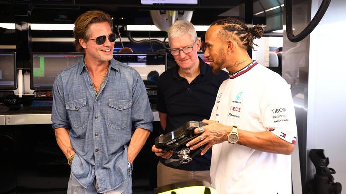 Netradiční setkání při závodech F1. Velkou cenu USA navštívila filmová hvězda