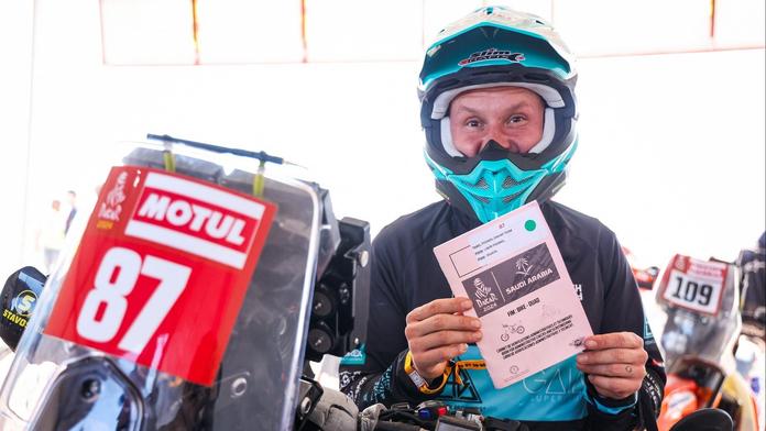 Hvězdný Podmol vynechá Rally Dakar. Musí na další operaci