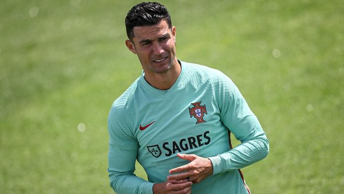 Vrátí se Ronaldo do Serie A? Usiluje o něj účastník Evropské ligy