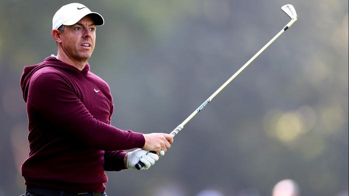 Neuvěřitelná rána, tohle se mi nikdy nestalo, kroutil hlavou golfista McIlroy