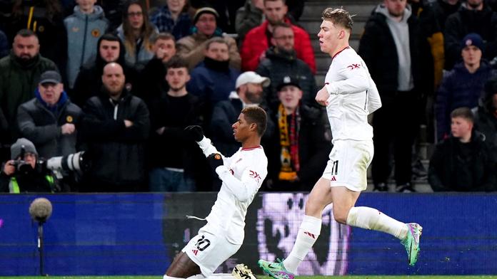 Hříšník Rashford se vrátil do sestavy gólem. United vyhráli brankou v 97. minutě