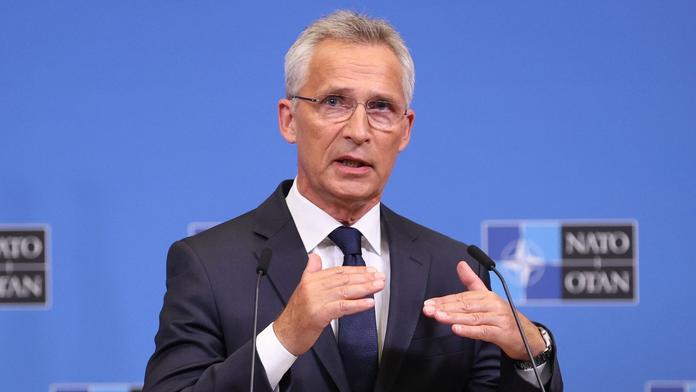 Stoltenberg: Putin ukázal slabost, NATO ochrání každého spojence