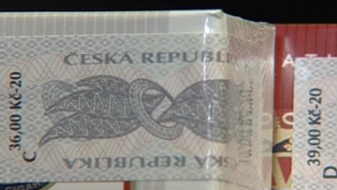 Mladíka o berlích skopali bezdomovci. Kvůli cigaretám!
