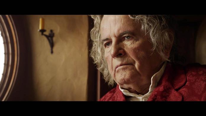 Zemřel herec Ian Holm. Proslavil se rolí Bilba Pytlíka v Pánovi prstenů