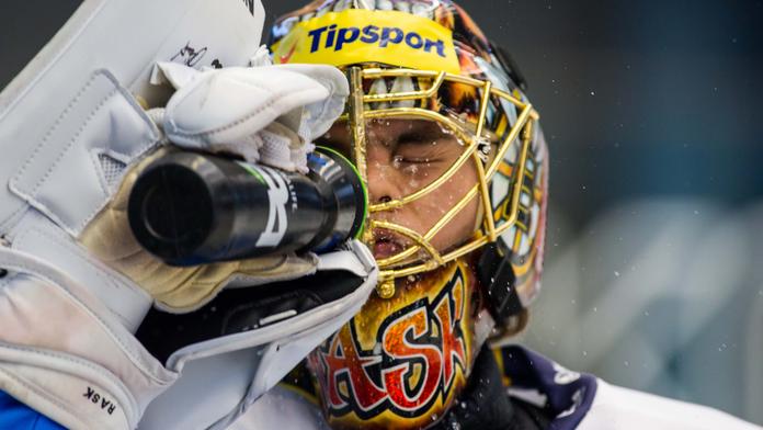 Rask může letos vyhrát dvě ligy! Zlato z Čech mu Straka schoval