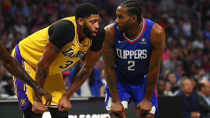Bitvu hvězd v nových dresech vyhrál Leonard! Clippers začali vítězně