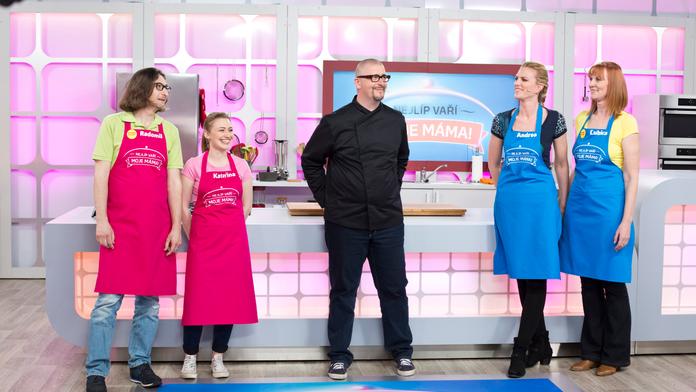 Na jednu řvali, druhá se opařila: Kuchařská show bude stát za to