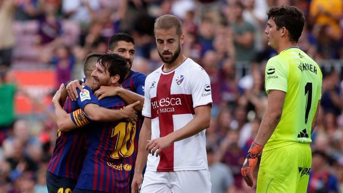 Zase OSM gólů! Fotbalisté Huesky to v Barceloně ani jinak neznají