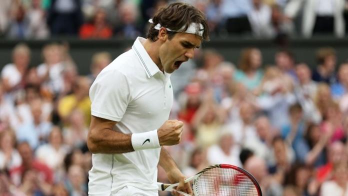 WIMBLEDONSKÁ BITVA! Federer vyhrál posedmé Wimbledon