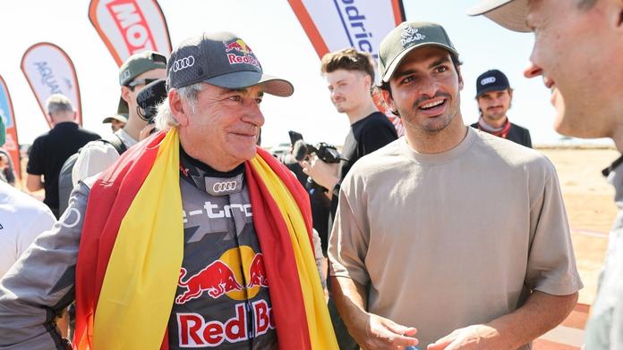 Hvězda F1 Sainz chválí svého otce: Na Dakaru byl nejchytřejší ze všech