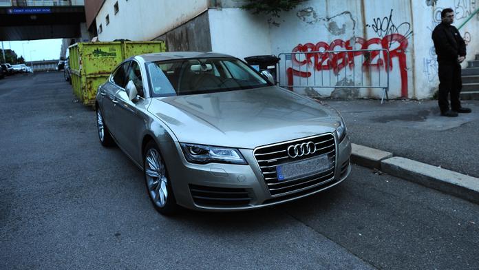 Chlapci (†13 a †14) ukradli auto a utopili se v něm