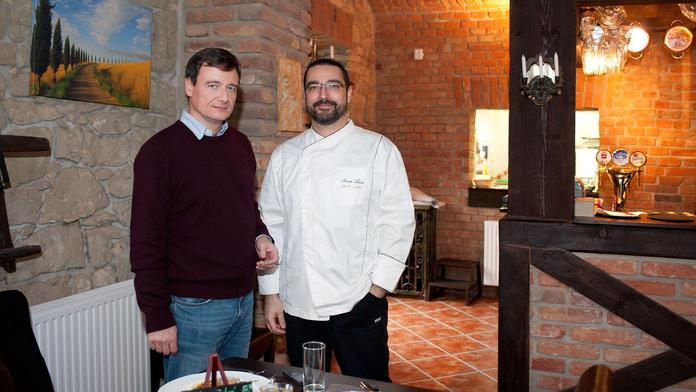 Rathova restaurace: Takhle to vypadá UVNITŘ! GALERIE