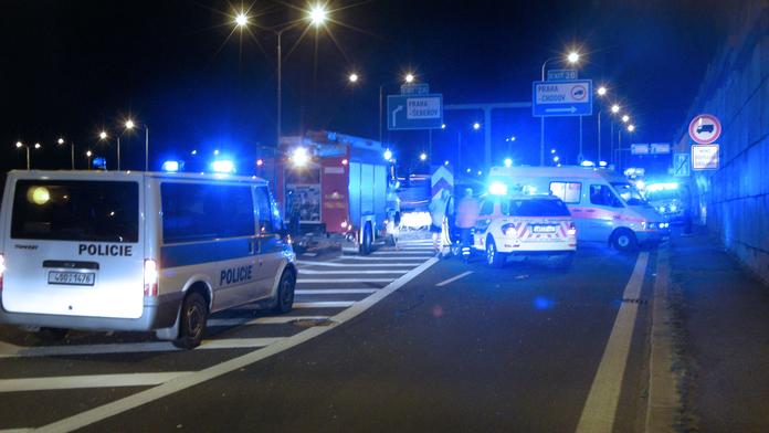 OPILEC BEZ PAPÍRŮ naboural v KRADENÉ FELICII