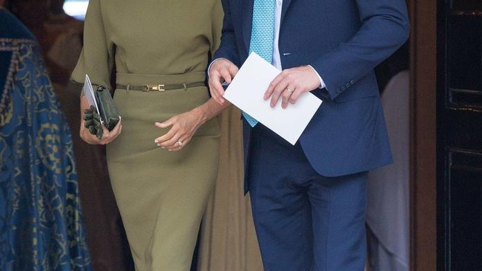 Strach o prince Harryho a Meghan! Do jejich letadla udeřil blesk
