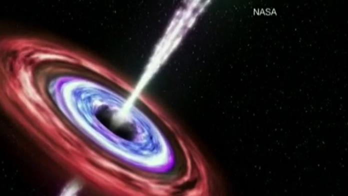 NASA varuje: Nebezpečné černé díry jsou mnohem blíže Zemi!