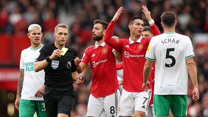 Ronaldo dal kuriózní gól, sudí ho ale neuznal. Co říkají pravidla?
