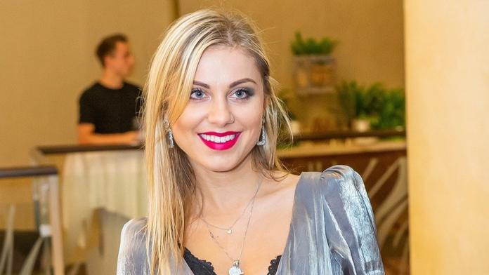 Zpěvačka Dominika Stará