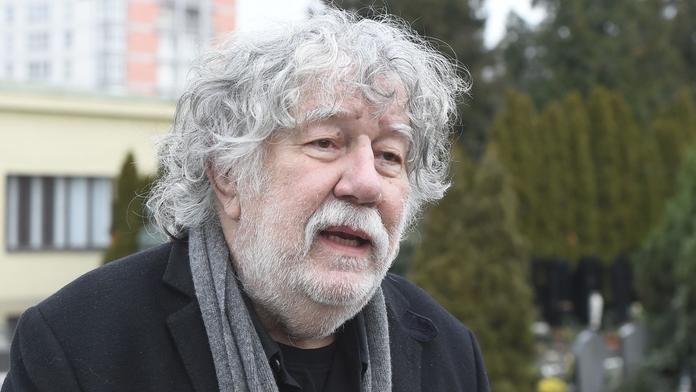 Zdeňka Trošku sužuje vzácný druh bakterie. Fanouškům poslal dojemný vzkaz