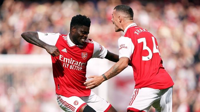 Londýnské derby ovládl Arsenal. Trossard proti Liverpoolu vstřelil hattrick