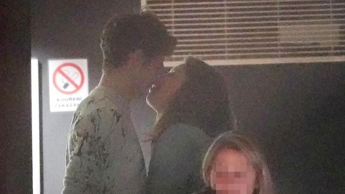 Samková má nového přítele! A je to známý seriálový herec. FOTO