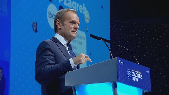 Donald Tusk dostal ochranku! Podle policie mu reálně hrozí atentát