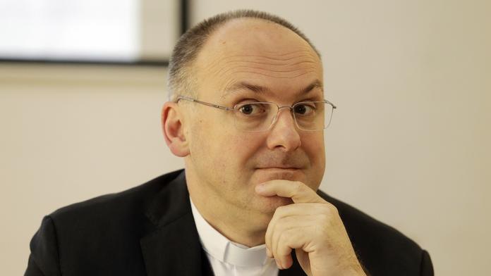 Vatikán vybral nového pražského arcibiskupa. Bude jím Stanislav Přibyl