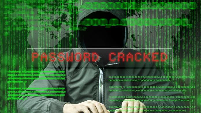 EU chce mnohem lepší obranu před hackery, pomoci má i NATO!