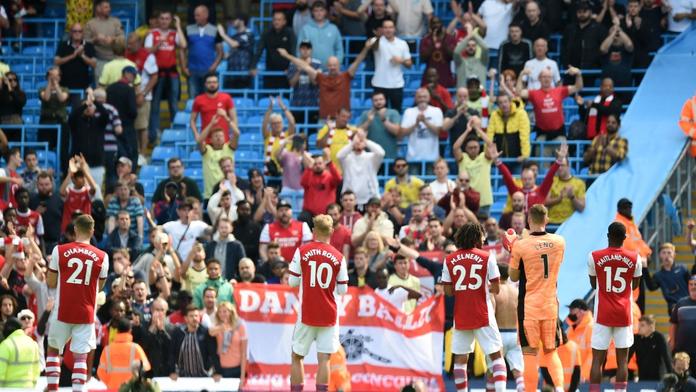 Hráči a fanoušci Arsenalu