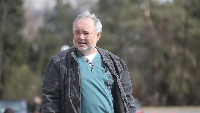 Hvězda Ulice skončila v nemocnici. Představitele Lumíra vezla z D1 sanitka