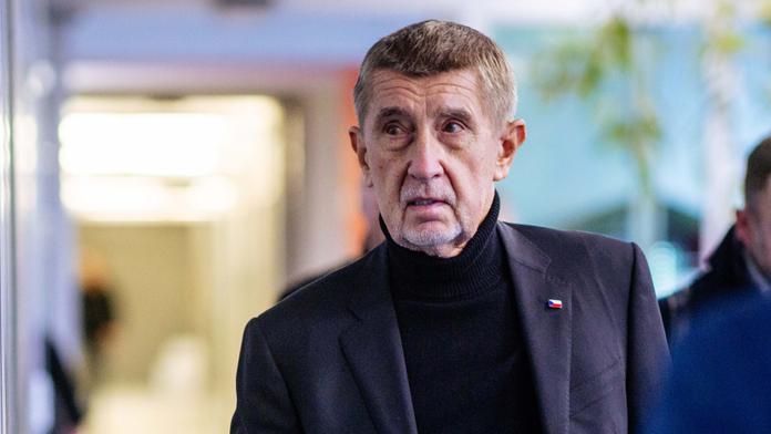 Andrej Babiš v pořadu Za pět minut dvanáct