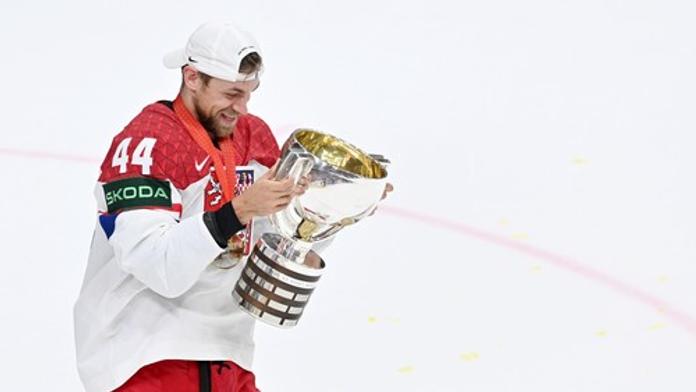 Další šťastné chvíle u mistra světa z Prahy. Na světě přivítal potomka