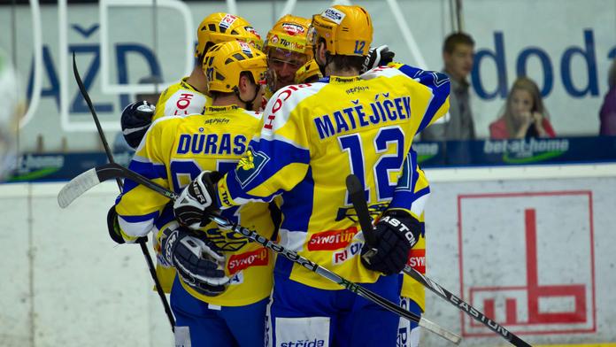 Zlín se i přes prohru udržel v čele extraligy