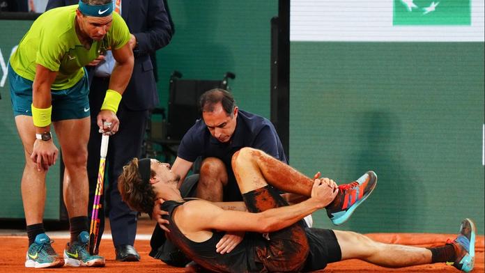 Zverev zatím trénuje na jedné noze. Djokovič posílí hvězdný tým