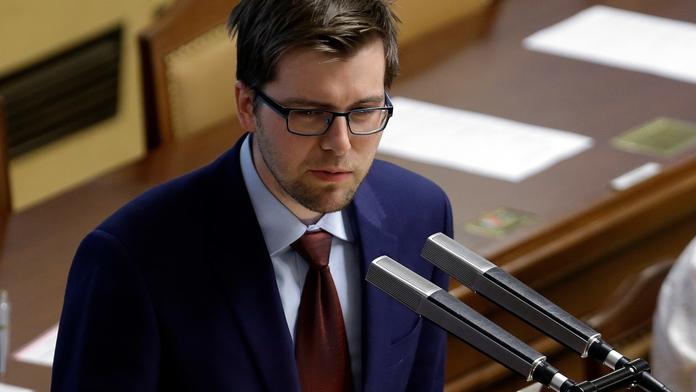 Piráti se hádají o Michálka: Šikana, nervy v kýblu i vulgarity