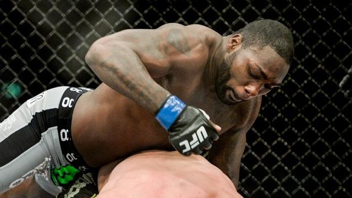 Zápas večera v UFC skončil šokem: Rumble oznámil, že končí!
