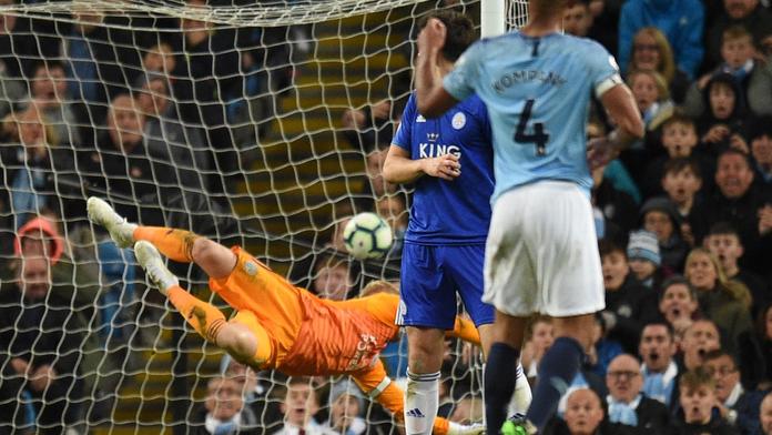 Nestřílej! Kompany neposlechl a City mají titul na dosah